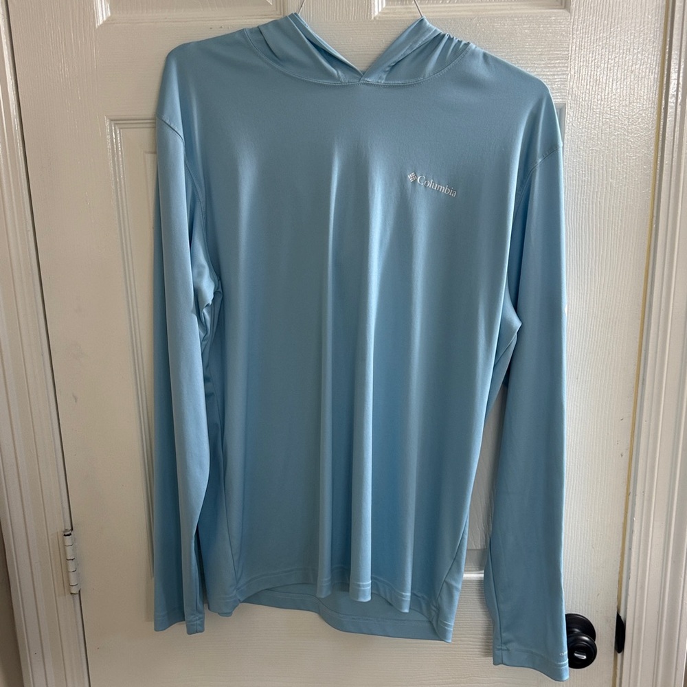 Columbia Sky Blue Long-Sleeve Hoodie